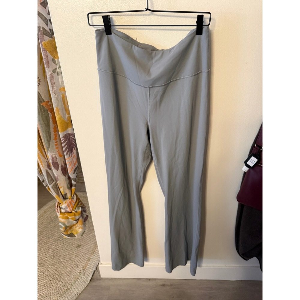 Lululemon‎ Groove Super High Rise Flared Pant Nulu Grey Size 12 LW5EZ9S - Picture 7 of 13